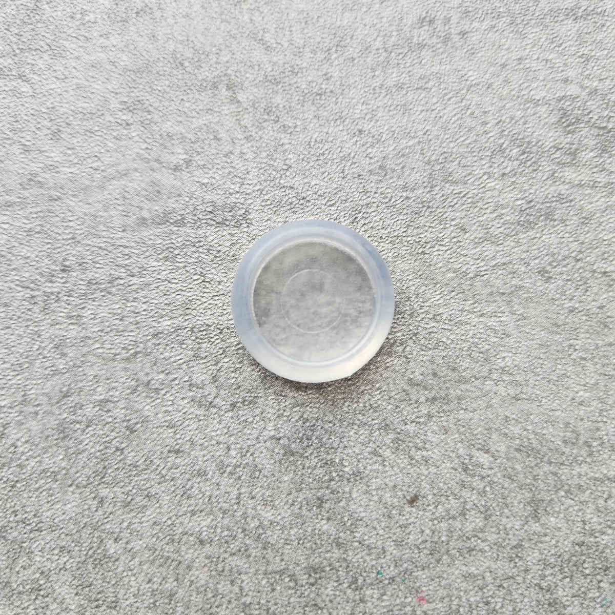 18mm plastic disc, frosted